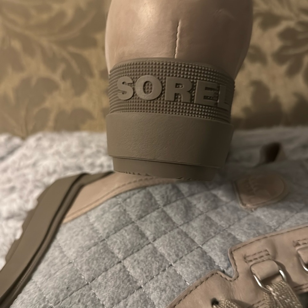 SIZE 8.5&9 SOREL WATERPROOF TRAIL RUNNING🏃‍♂️SNEAKERS. BN - Picture 7 of 7